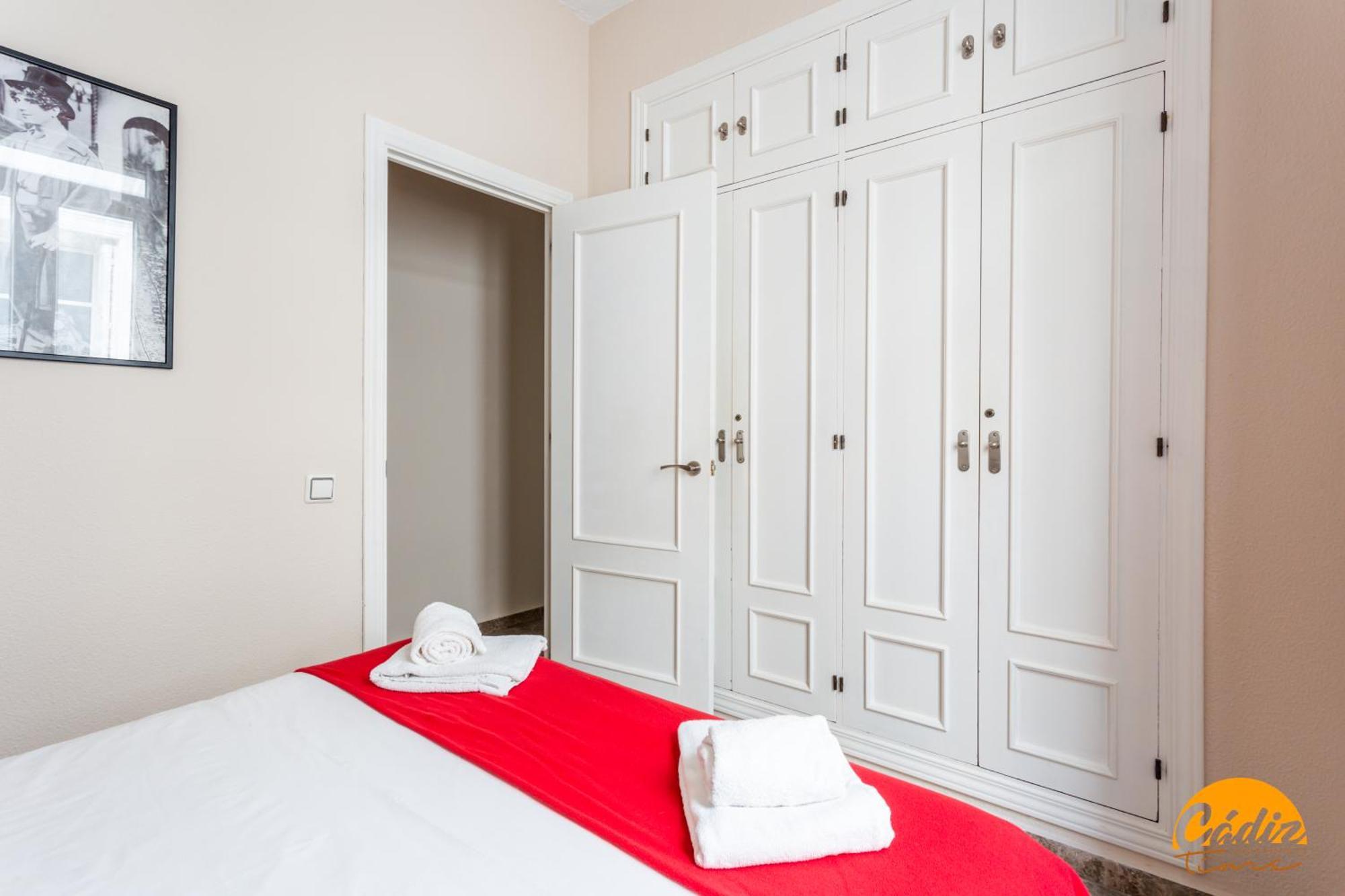 Cádiz Cinema - WIFI - PETFRIENDLY - ECOFRIENDLY Apartamento Exterior foto